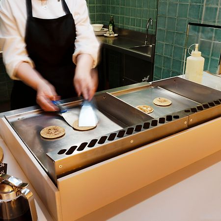 Catalonia Santa Justa Hotel Севиля Екстериор снимка