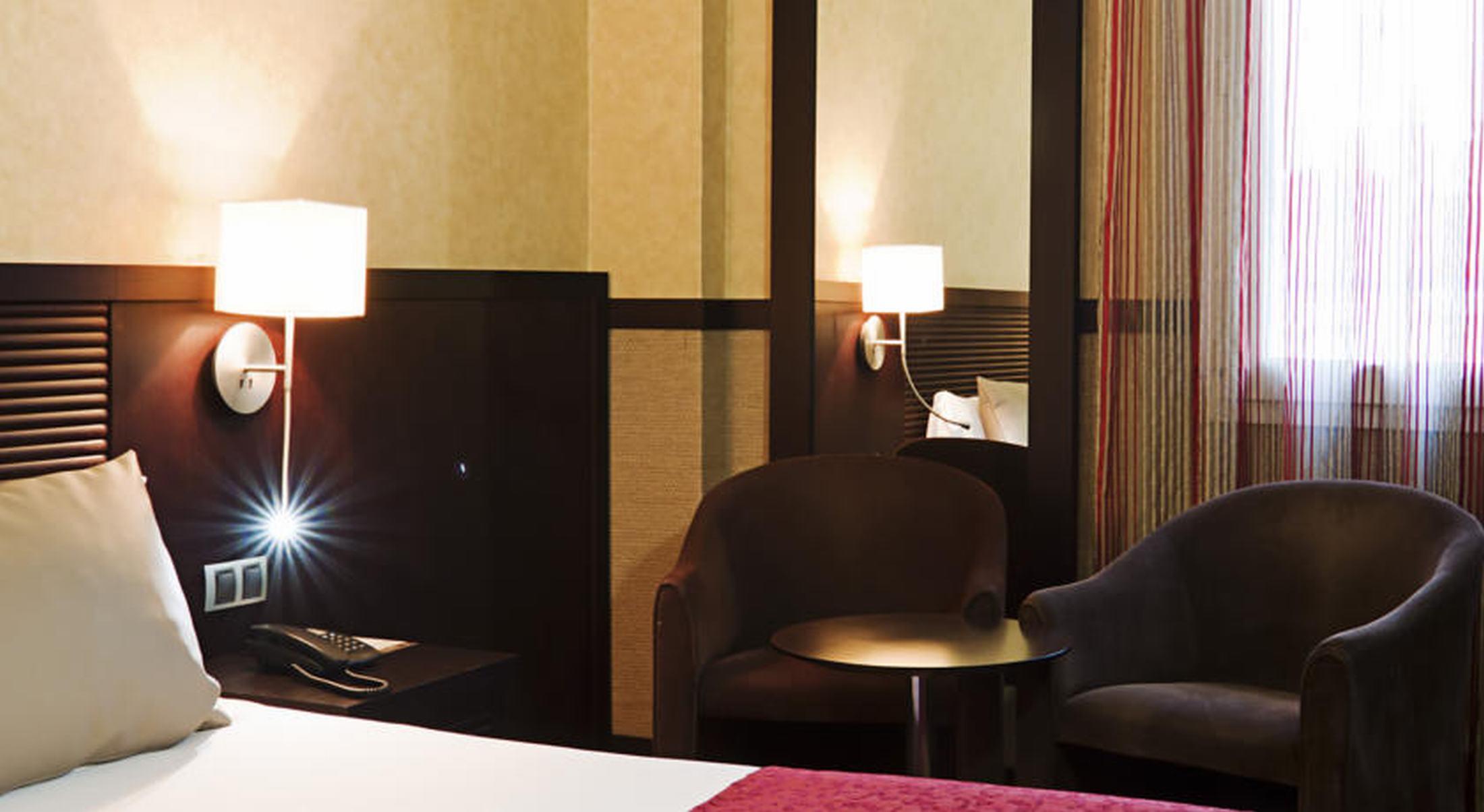 Catalonia Santa Justa Hotel Севиля Екстериор снимка