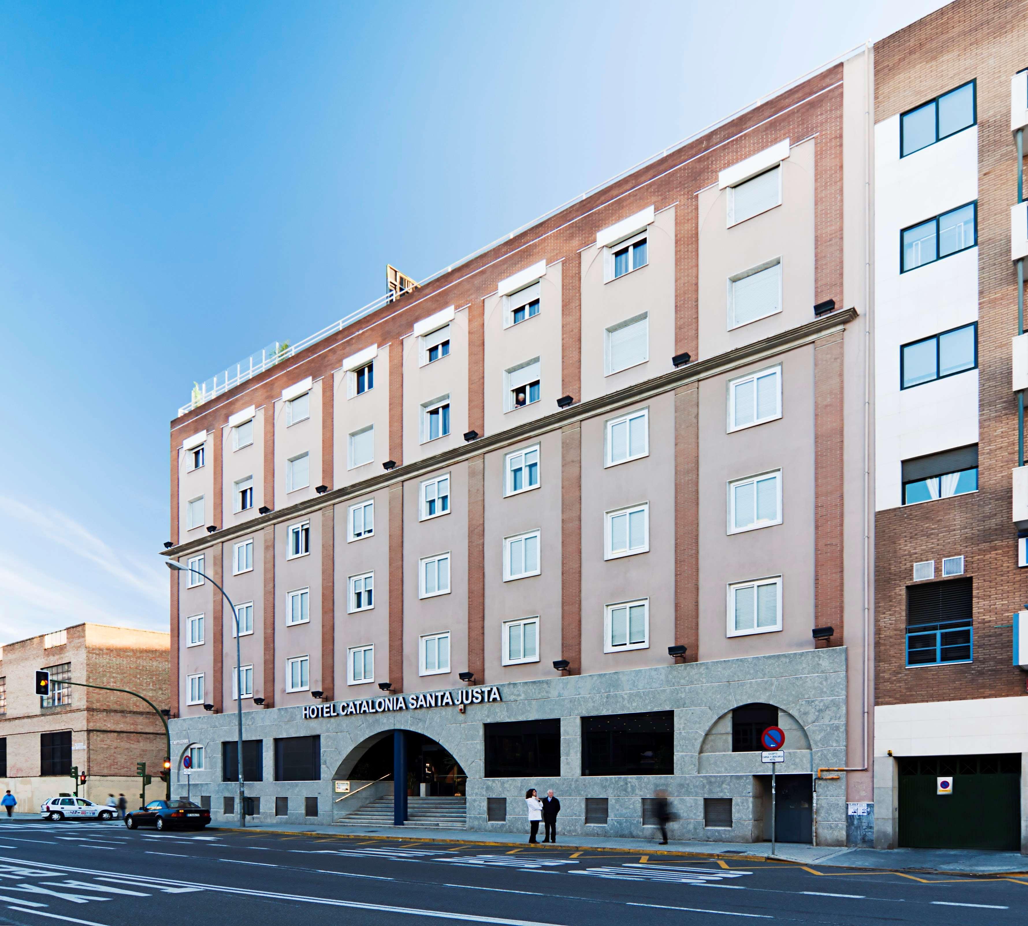 Catalonia Santa Justa Hotel Севиля Екстериор снимка