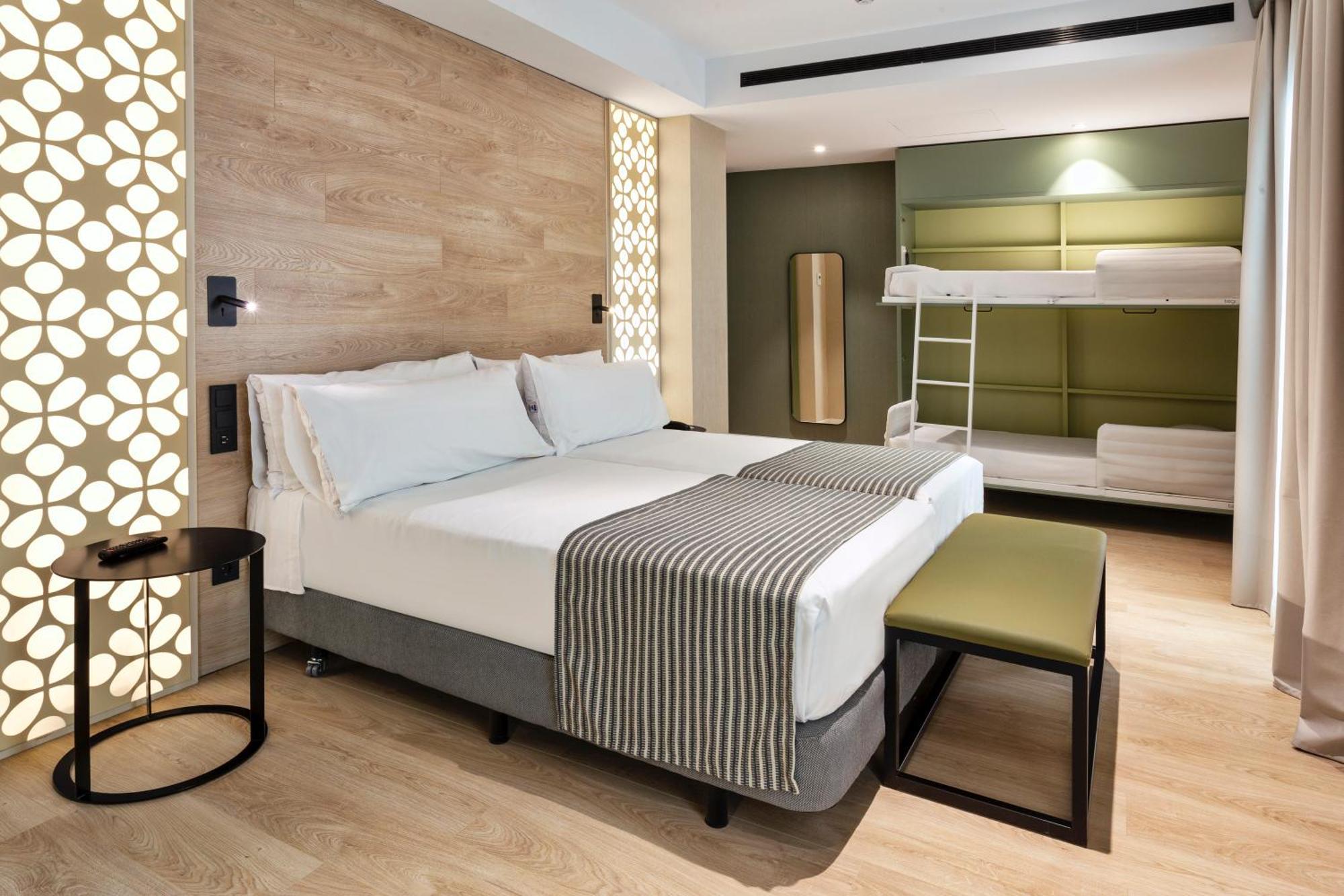 Catalonia Santa Justa Hotel Севиля Стая снимка